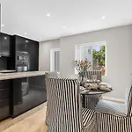Single-family In Drammen, With Parking! דראמן